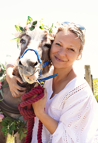 Melina Morsch, Owner of Fox Den Goat Yoga